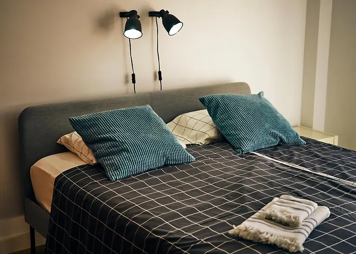 3Bdr + 2Bath Ocean View Apartment