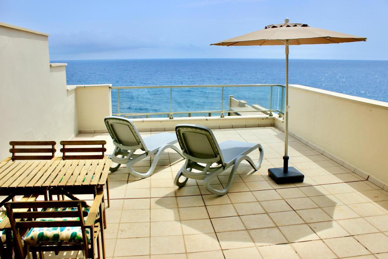 3bdr + 2bath Ocean View Appartamento